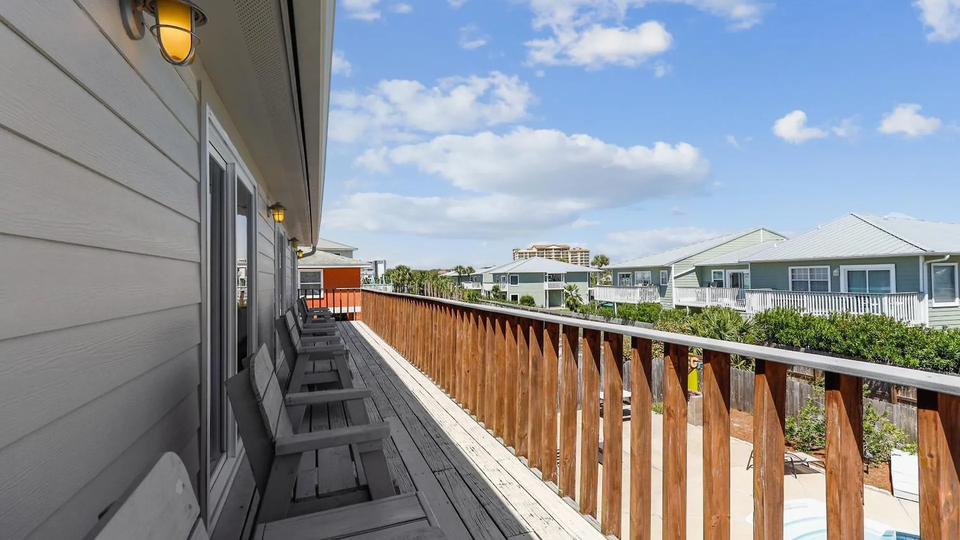 Magnolia By The Sea- By Holiday Isle Properties Destin