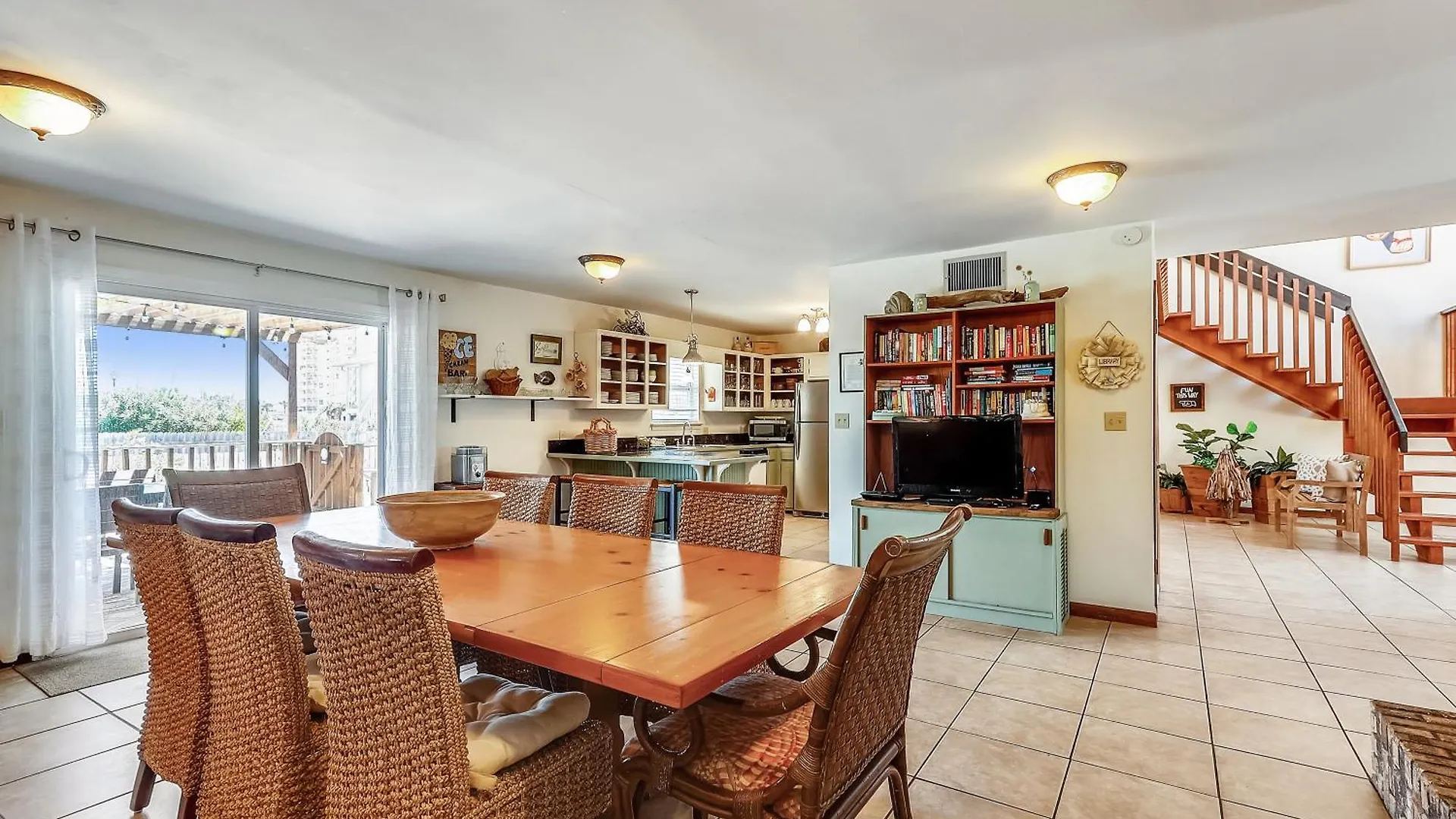 Magnolia By The Sea- By Holiday Isle Properties Destin