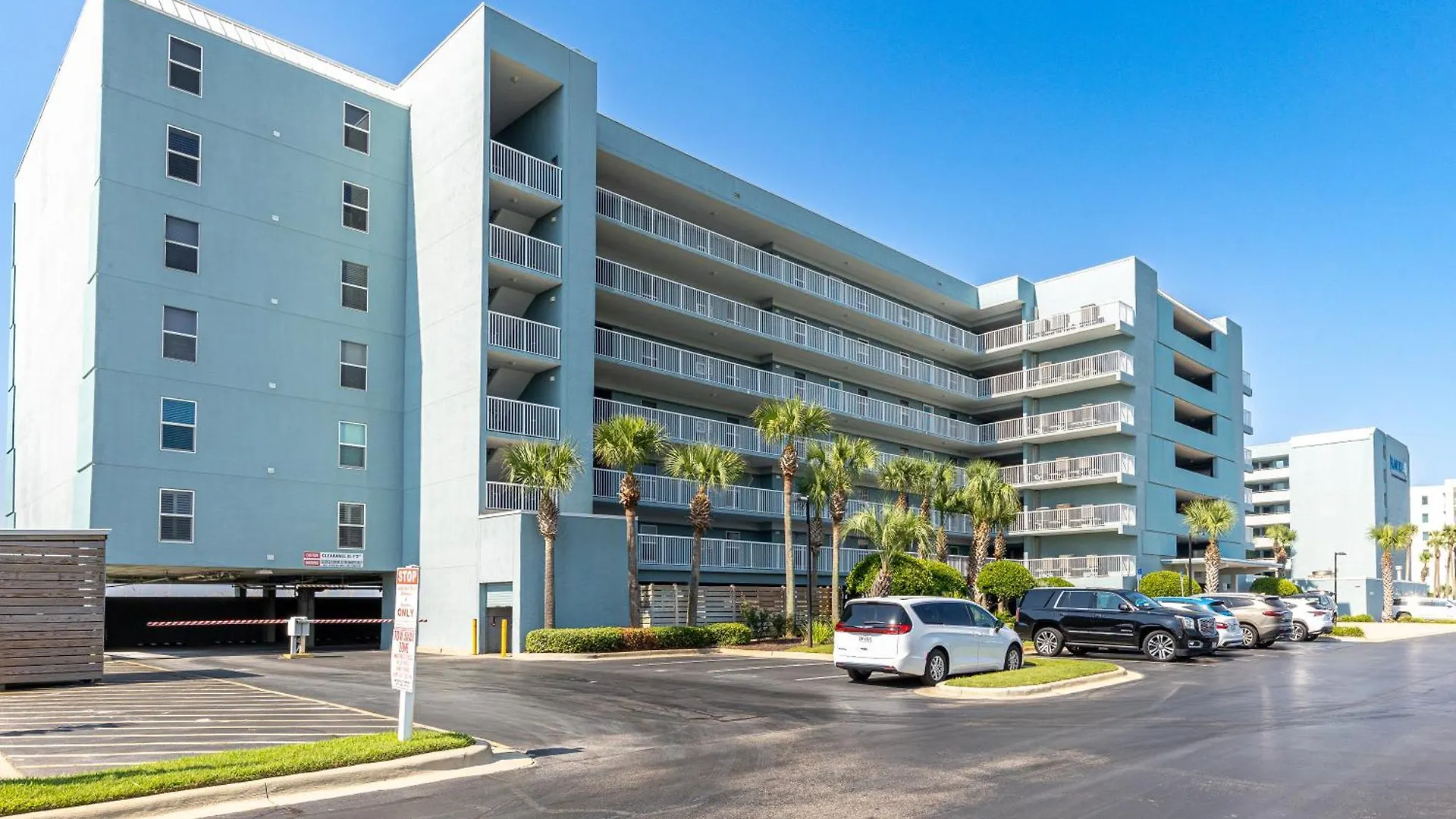 Magnolia By The Sea- By Holiday Isle Properties Destin